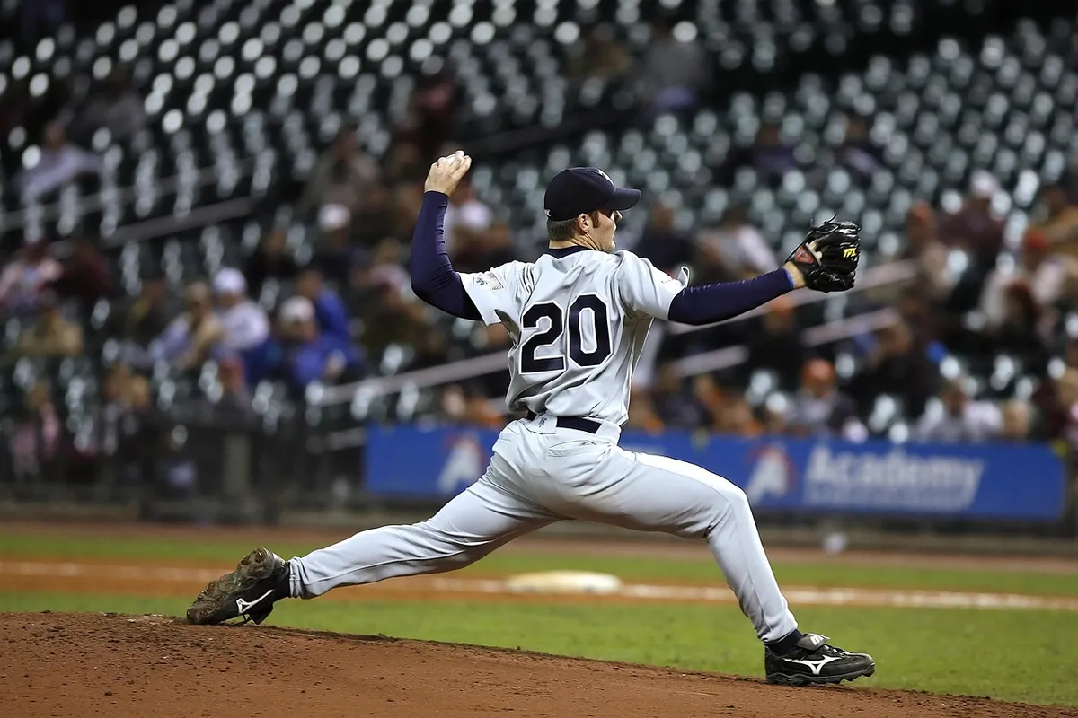 baseball, player, pitcher, ball, athlete, field, american, team, uniform, action, playing, activity, pitching, throwing, stadium, sport, competition, mound, pit
