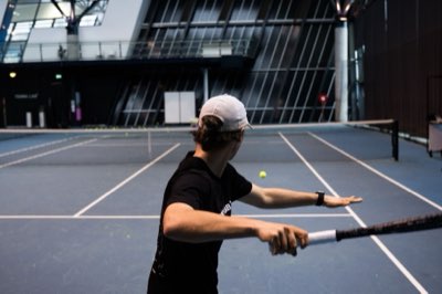Rumpf: Guide für explosive Rotationskraft beim Tennisspielen