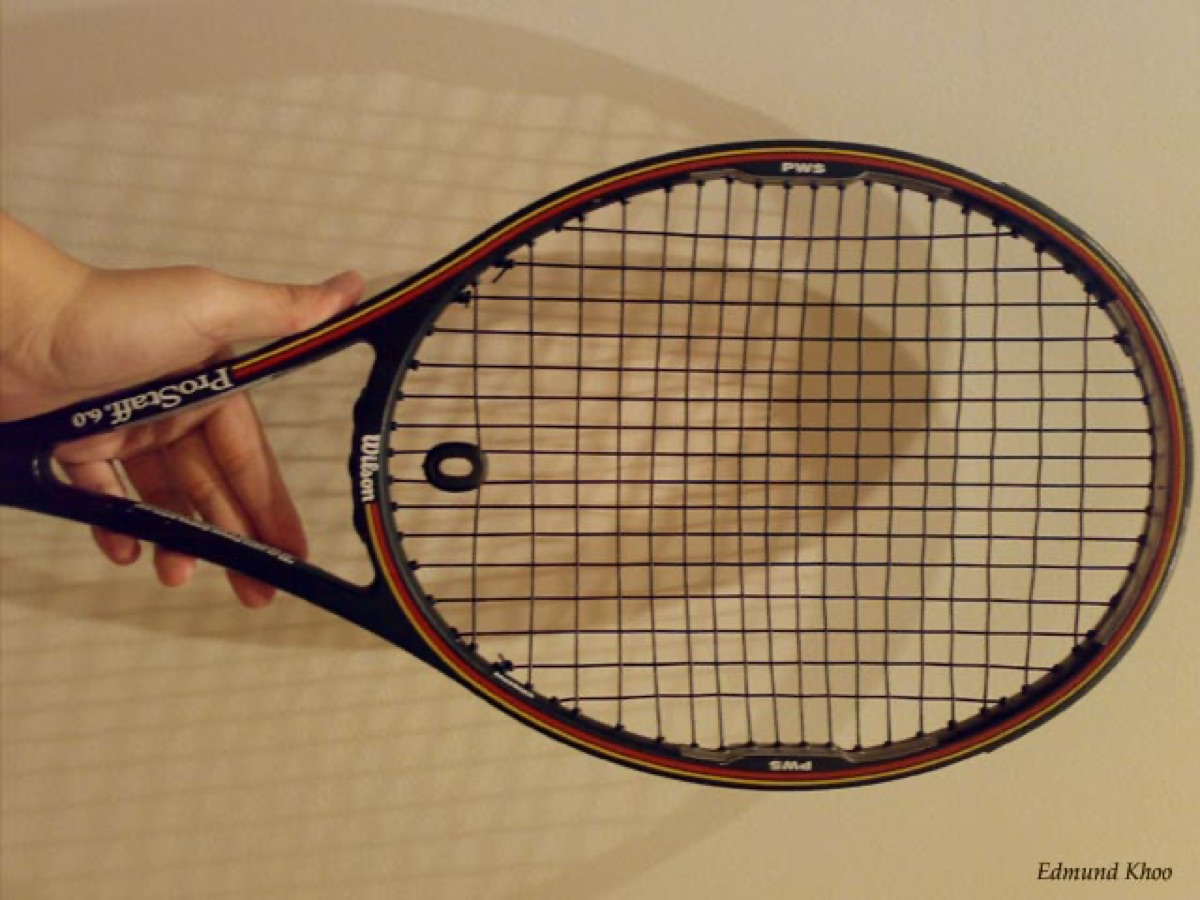 Tennis racquet with weight 280g-300g, store display